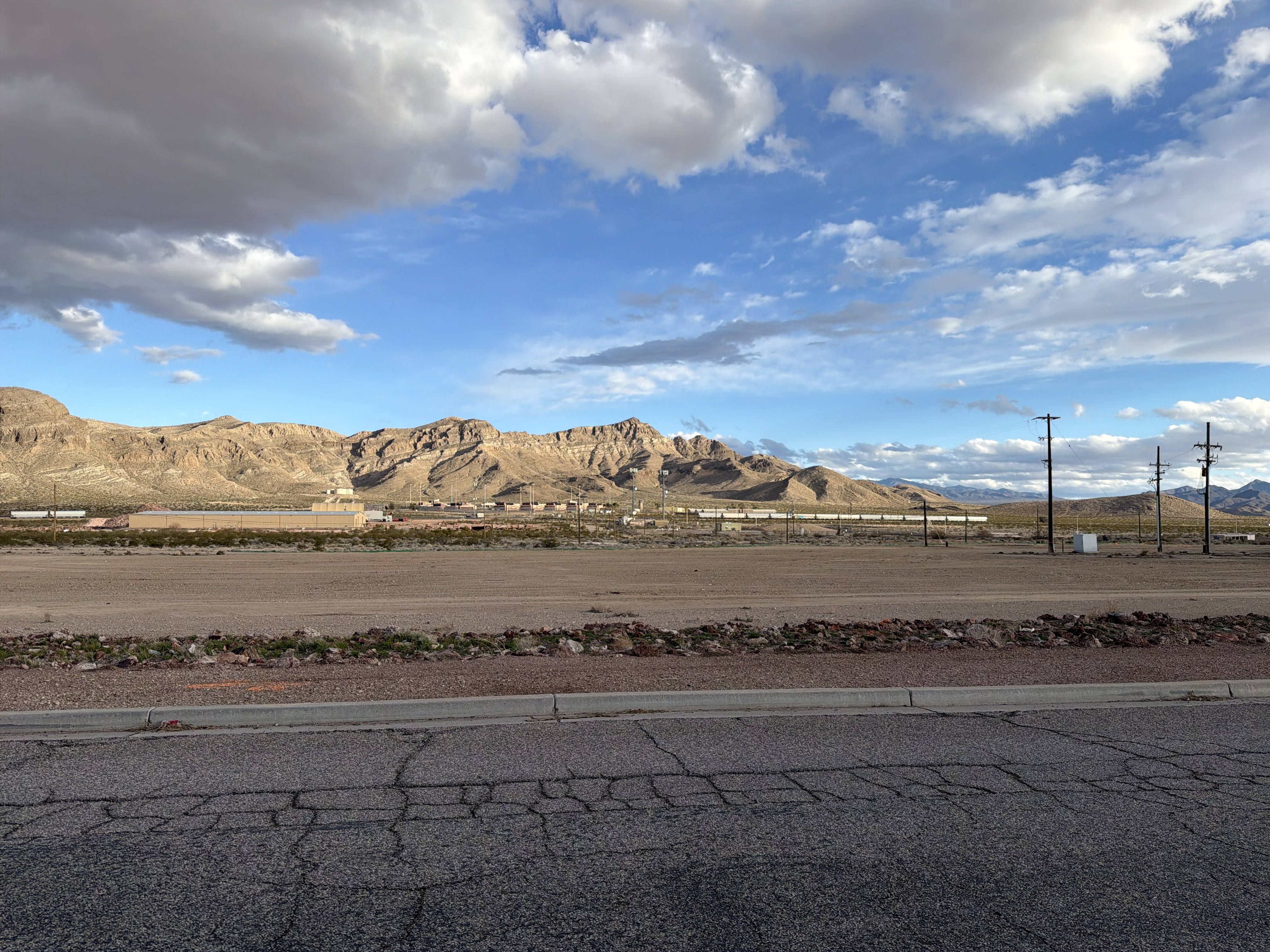 Desert, Mountains, Casinos