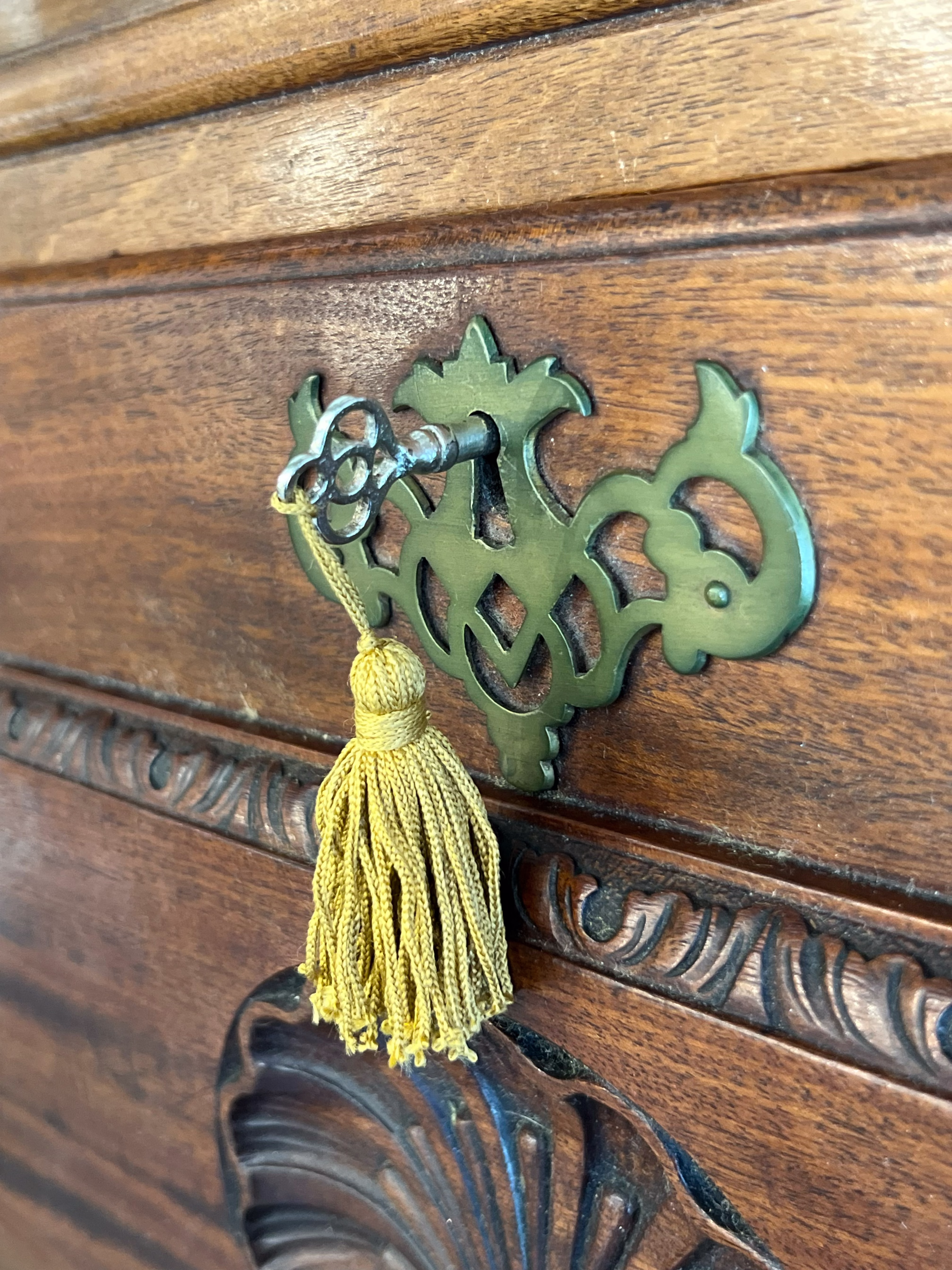 Key with tassel