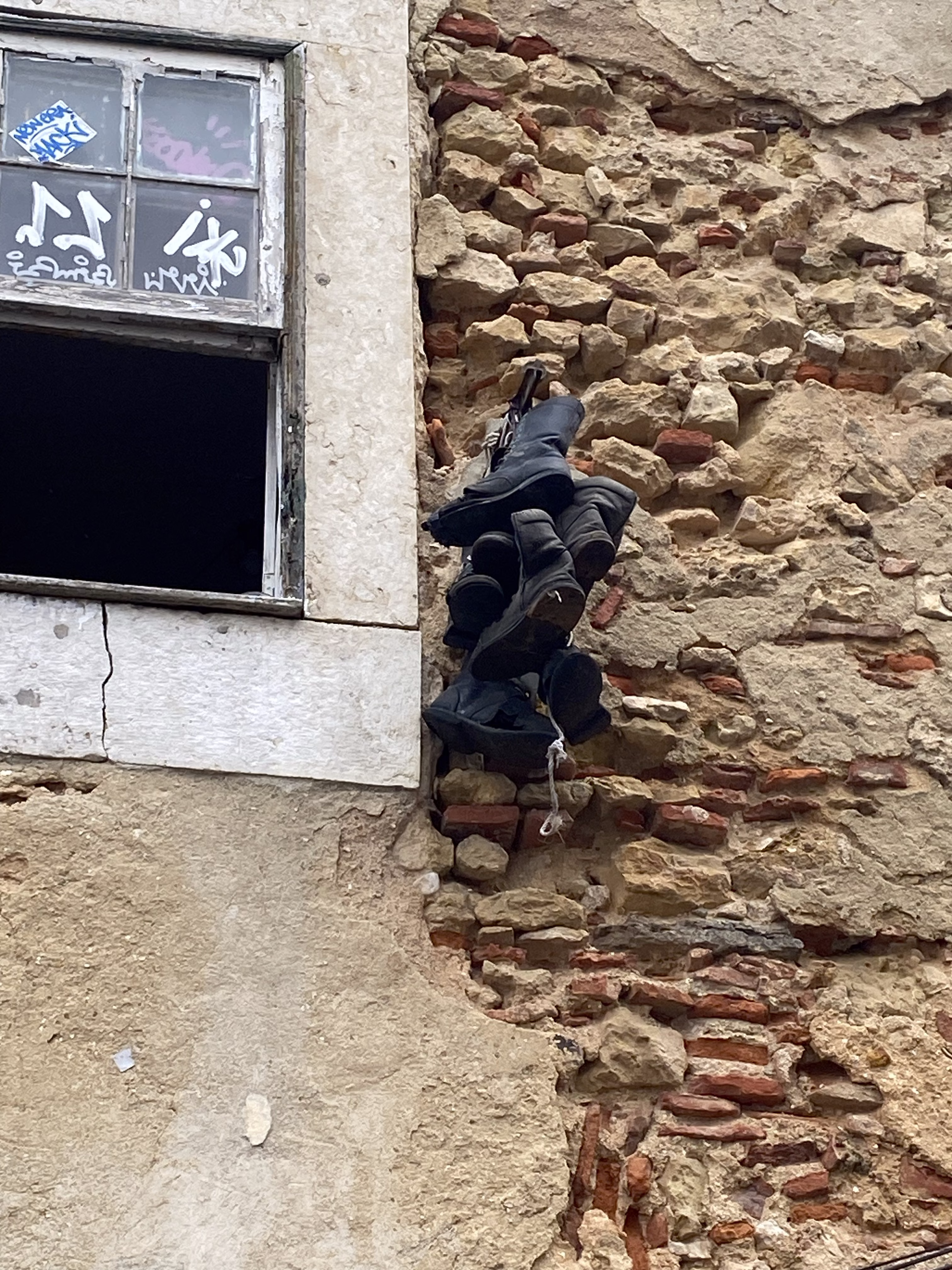 The Weight of Forgotten Jurneys