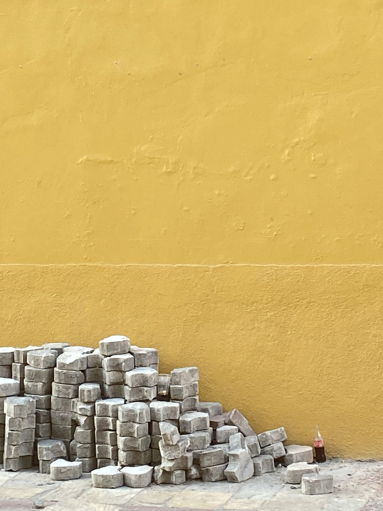 Yellow and stones 