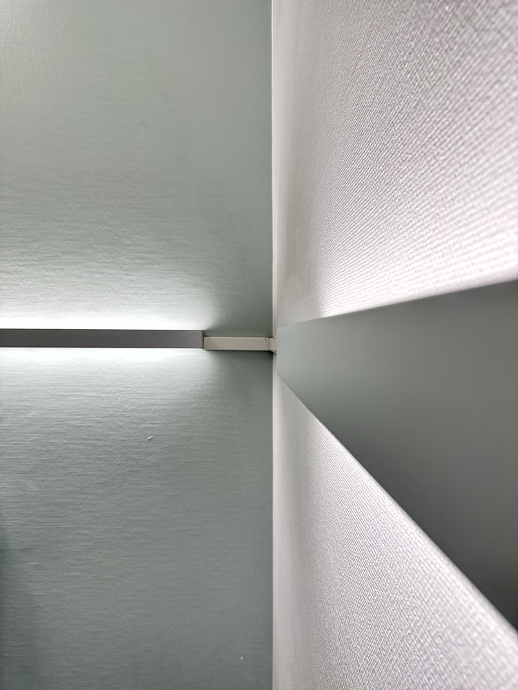 Lights & Walls