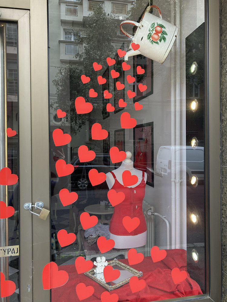 Bucket of Hearts