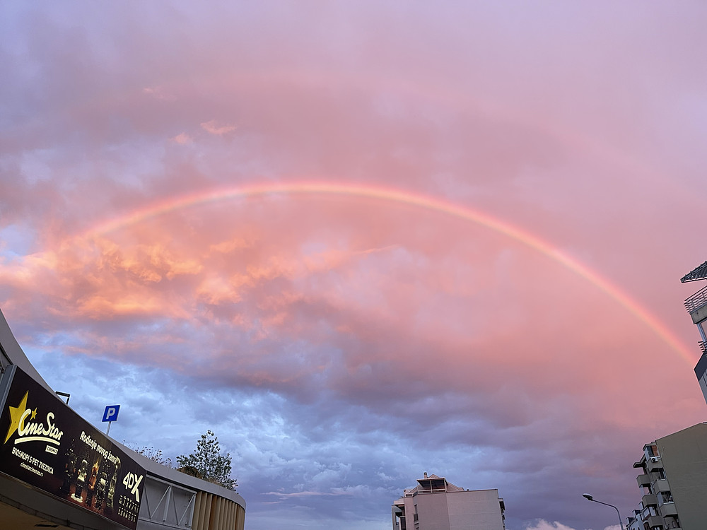 cine_star double_rainbow
