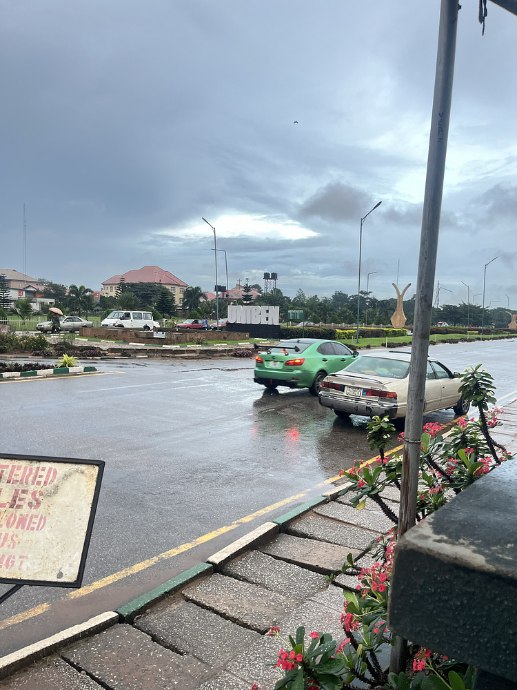 It’s rainy in uniben